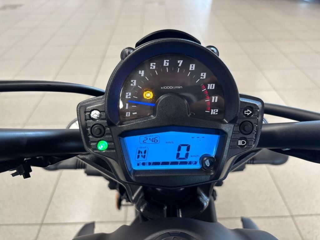 Kawasaki VULCAN 2022 