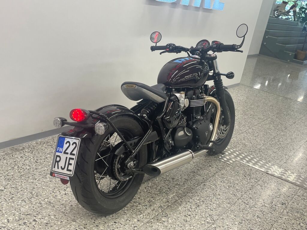 Triumph BONNEVILLE 2025 