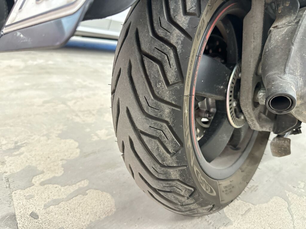 Piaggio VESPA SEI GIORNI 2018 