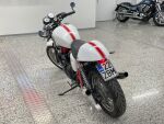 Triumph Thruxton 2011 JV O 2