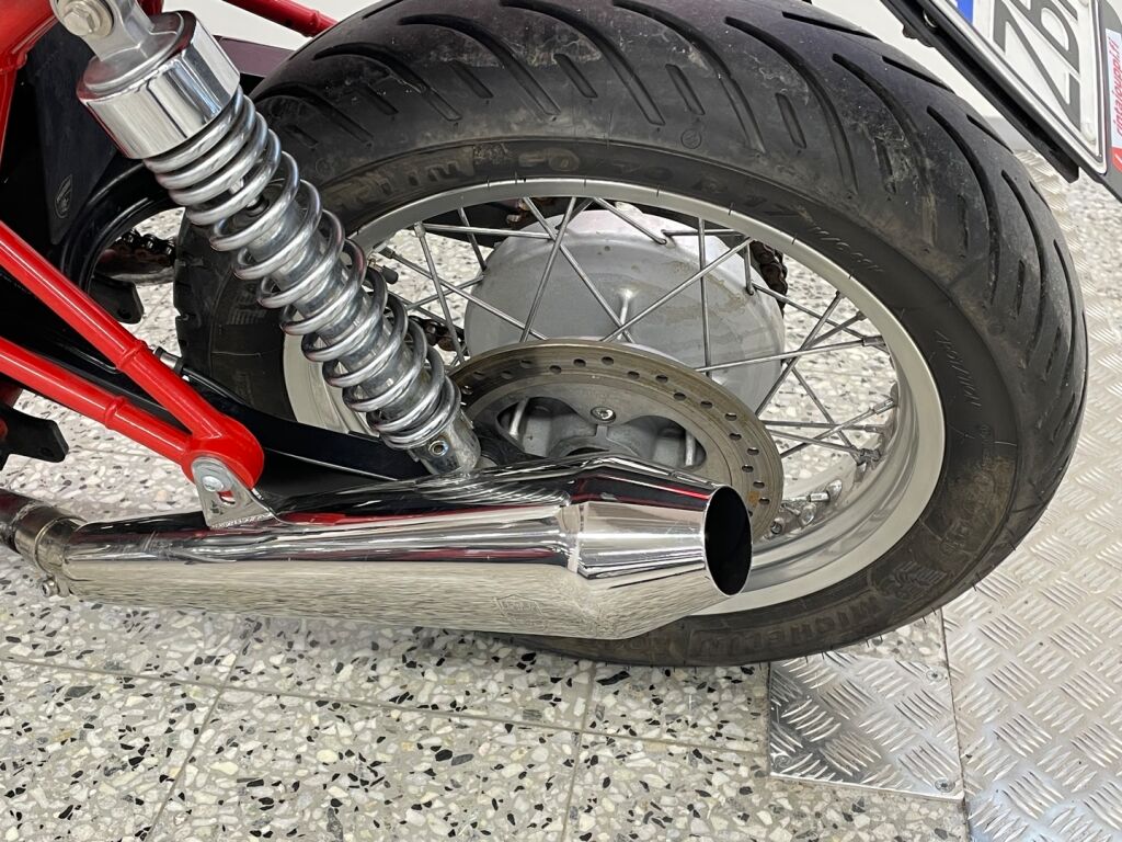 Triumph Thruxton 2011 JV O 2