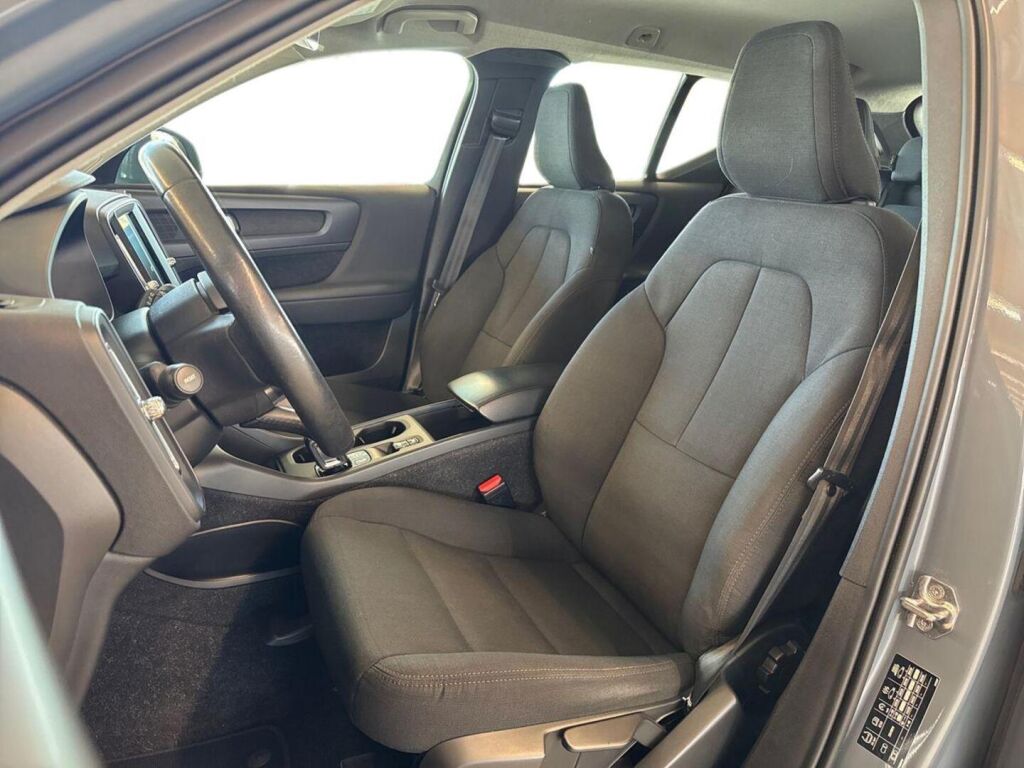 Volvo XC40 2020 Harmaa