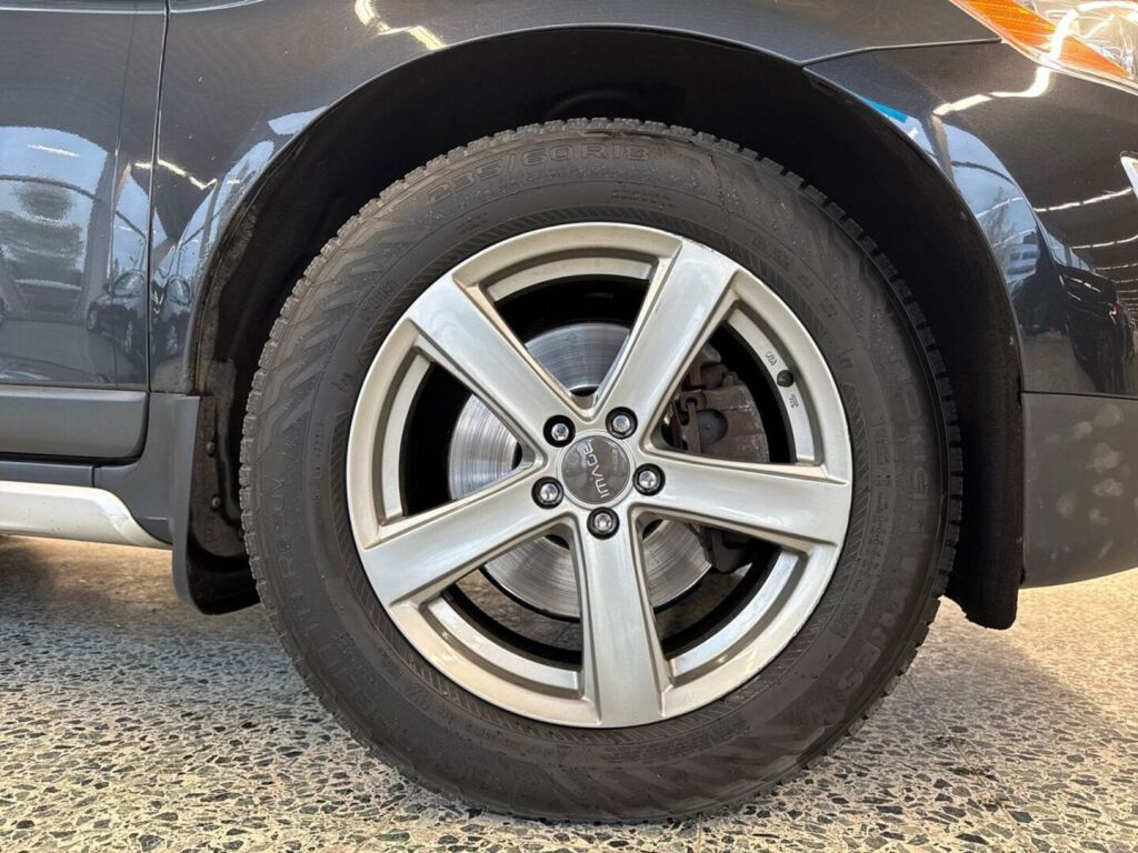 Volvo XC60 2013 Harmaa