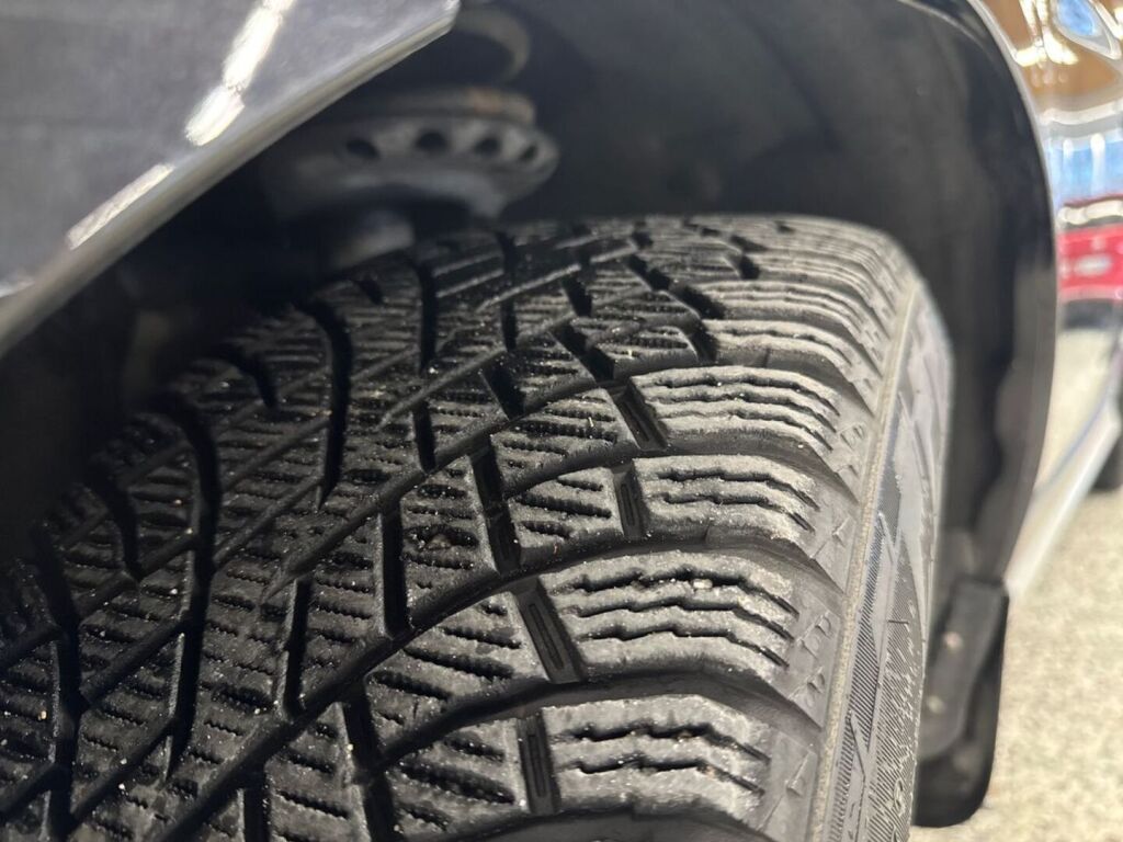 Volvo XC60 2013 Harmaa