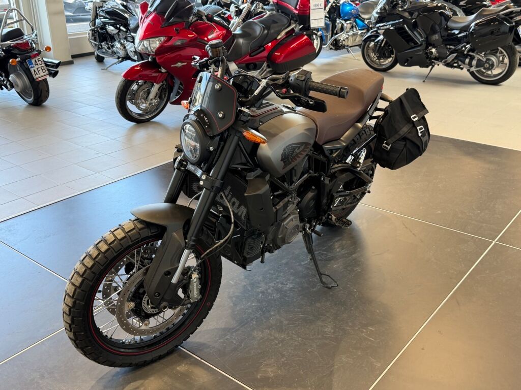 Indian FTR 1200 2021 Musta