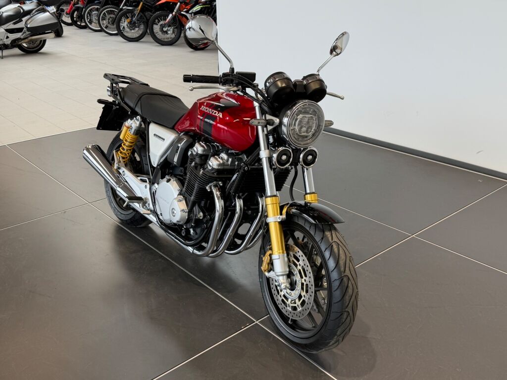 Honda CB 2017 