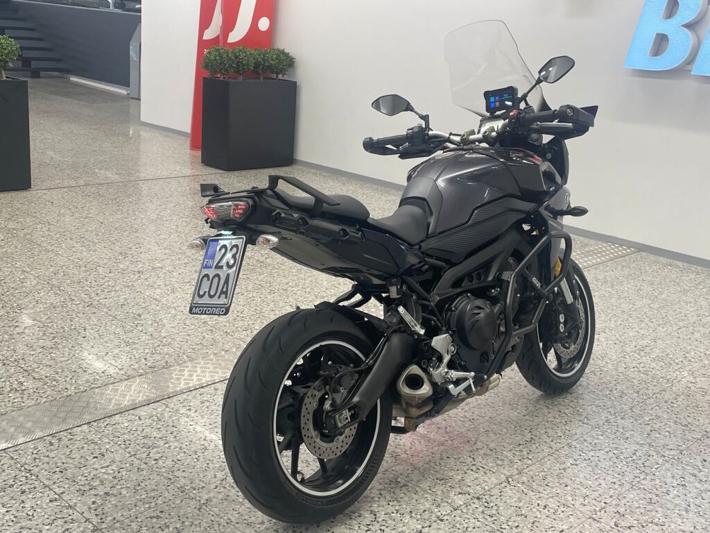 Yamaha MT-09 2016 Harmaa
