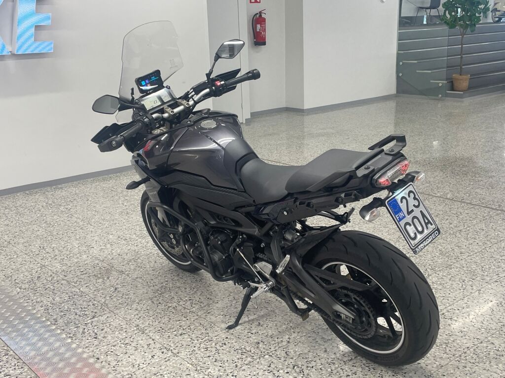 Yamaha MT-09 2016 Harmaa