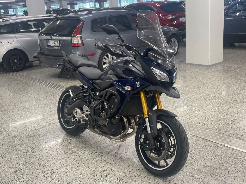 Yamaha MT-09 2016 Harmaa