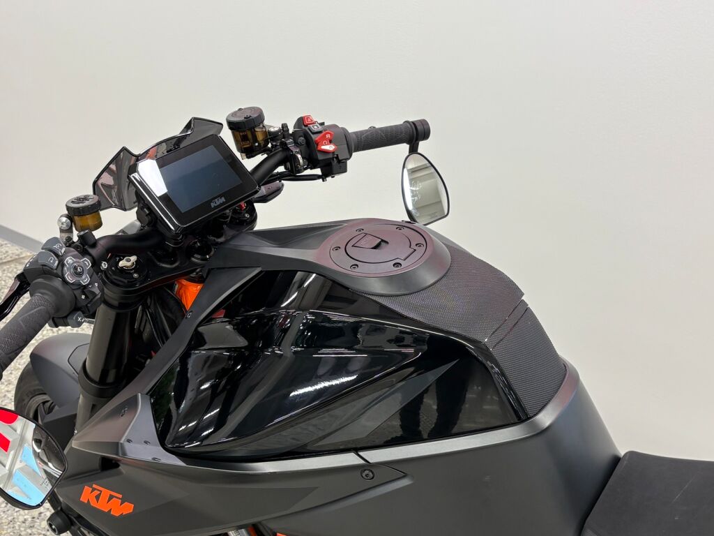 Ktm 1290 2021 