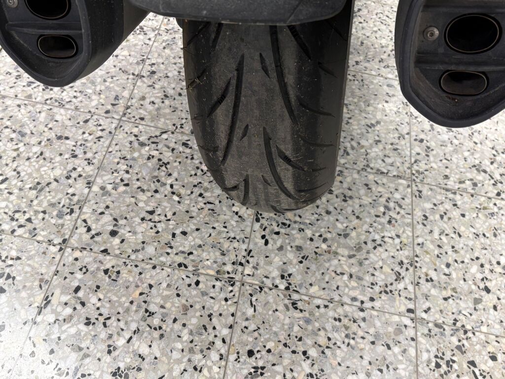 BMW K 2020 Musta