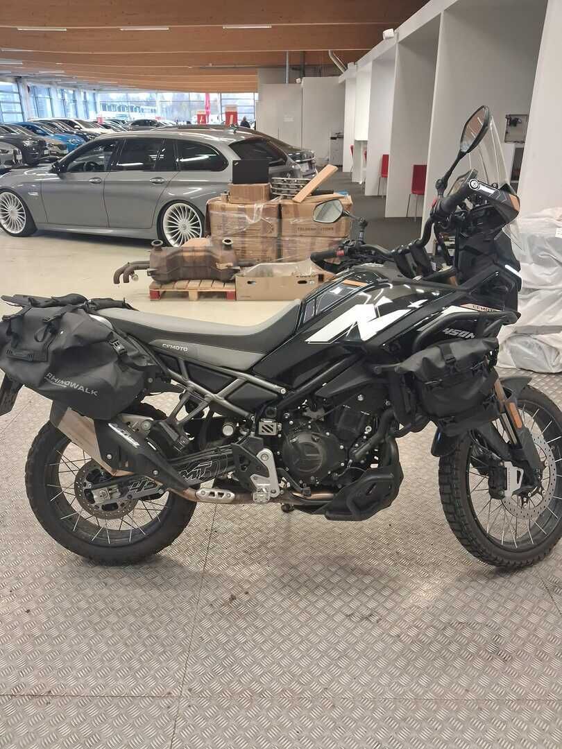 Cfmoto 450MT 2026 Musta
