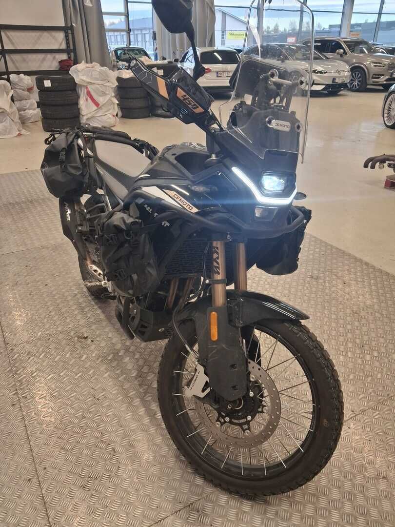 Cfmoto 450MT 2026 Musta