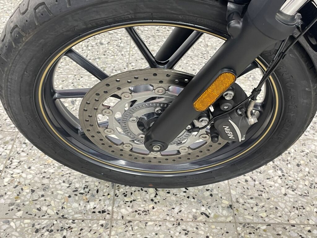 Triumph STREET TWIN 2020 