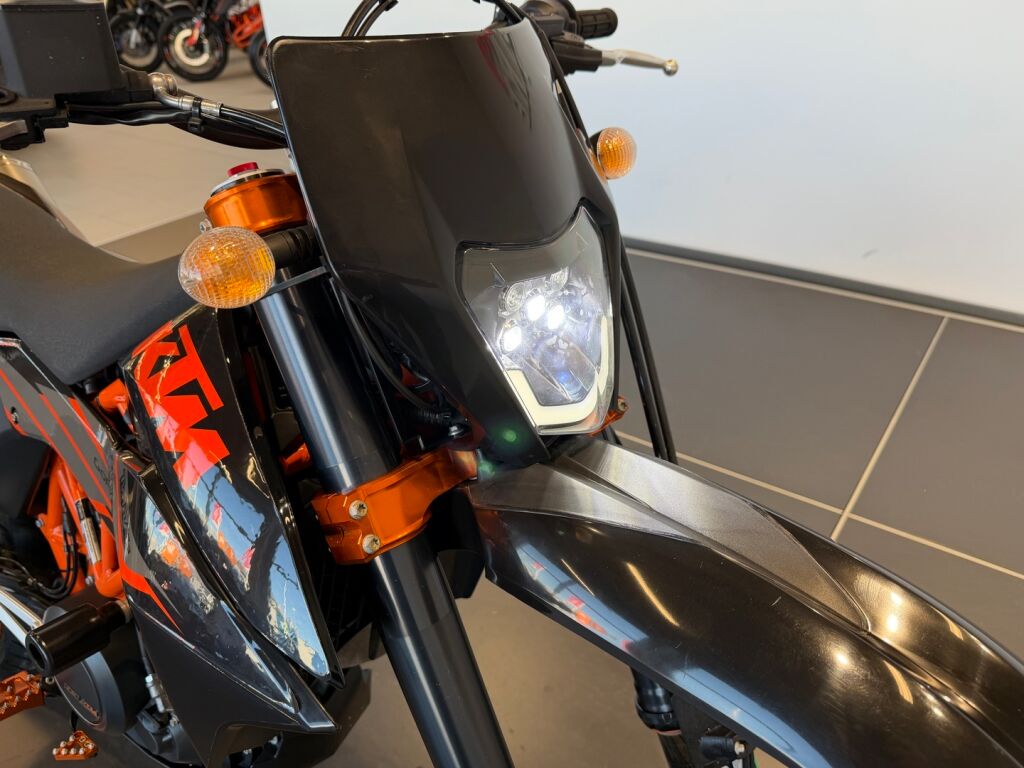 Ktm 690 2016 Valkoinen