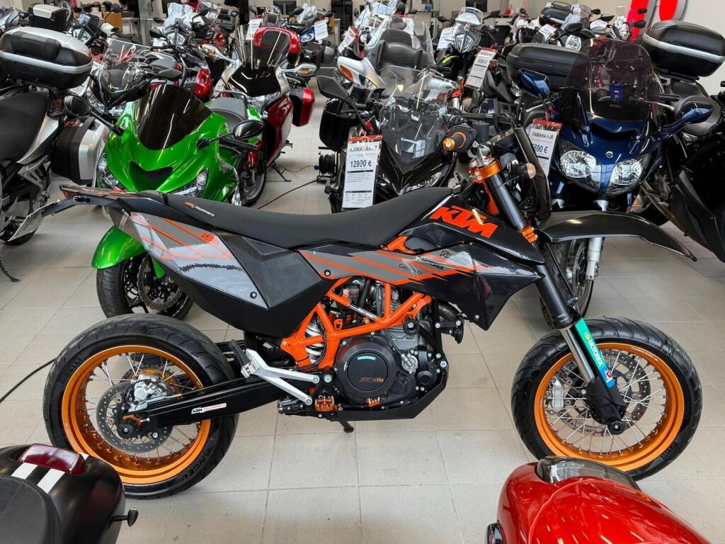 Ktm 690 2016 Valkoinen