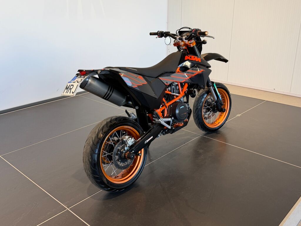 Ktm 690 2016 Valkoinen