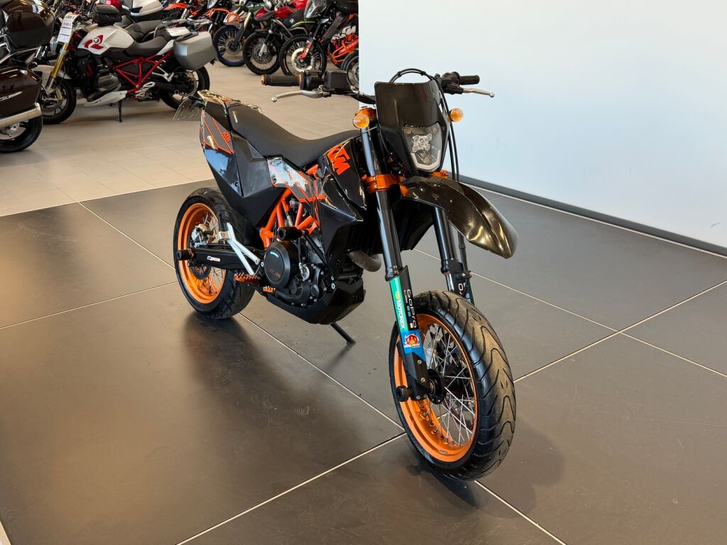 Ktm 690 2016 Valkoinen
