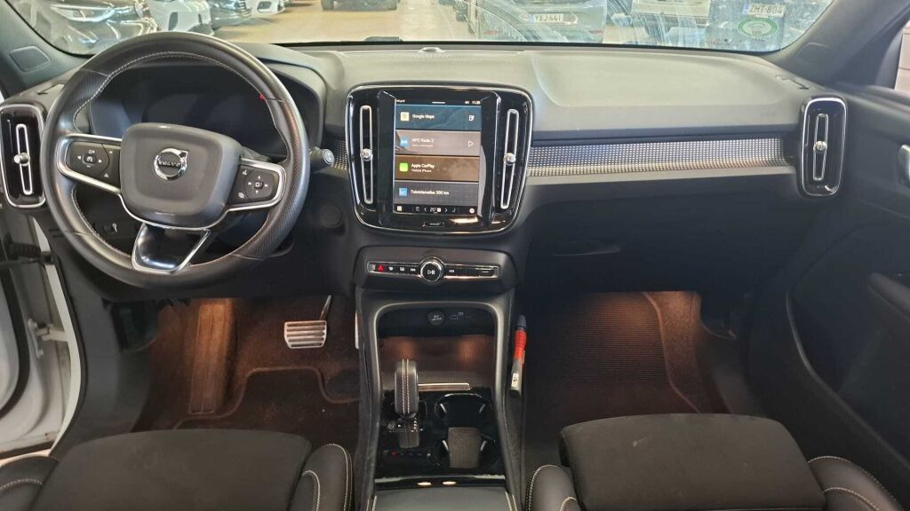 Volvo XC40 2021 Valkoinen