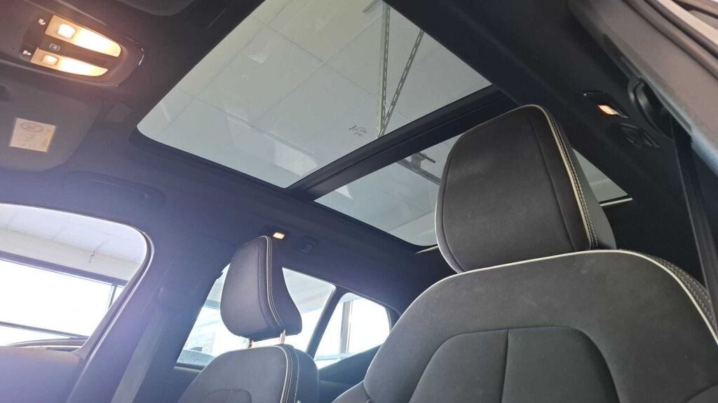 Volvo XC40 2021 Valkoinen