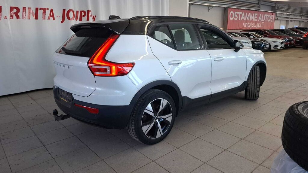 Volvo XC40 2021 Valkoinen