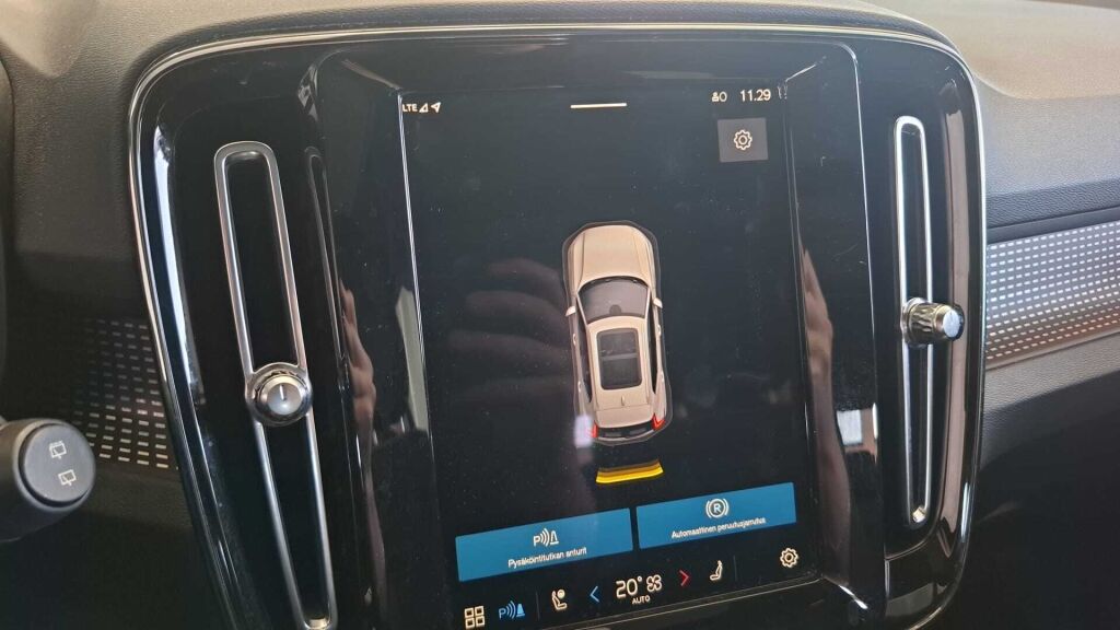 Volvo XC40 2021 Valkoinen