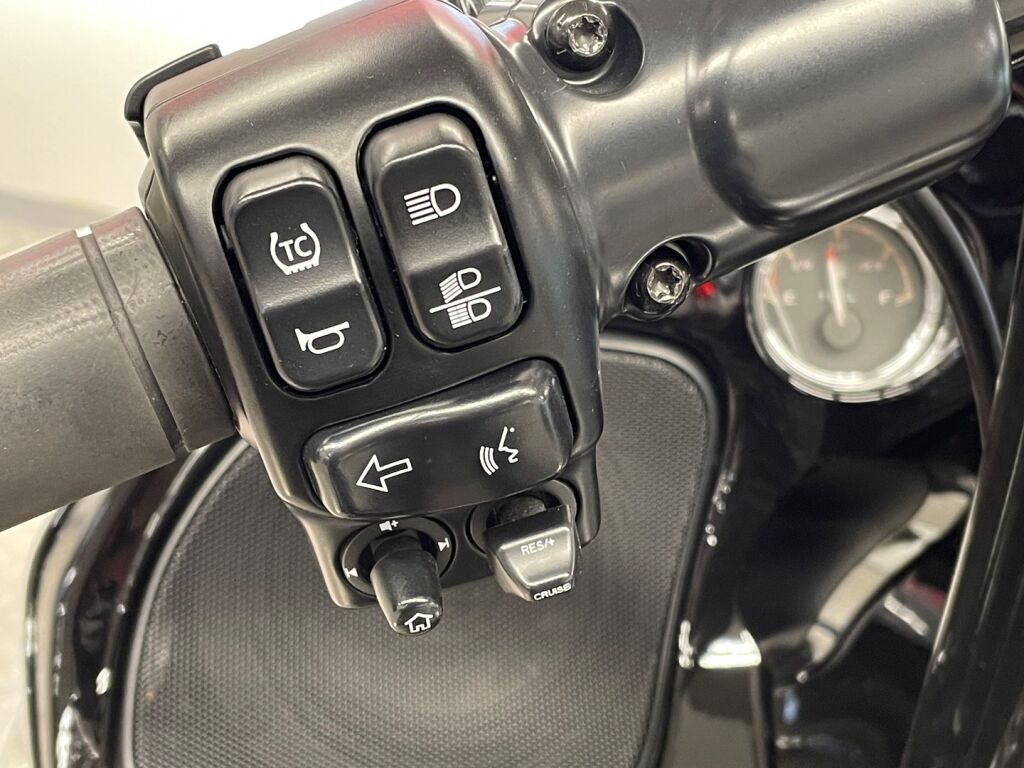 Harley-davidson TOURING 2021 