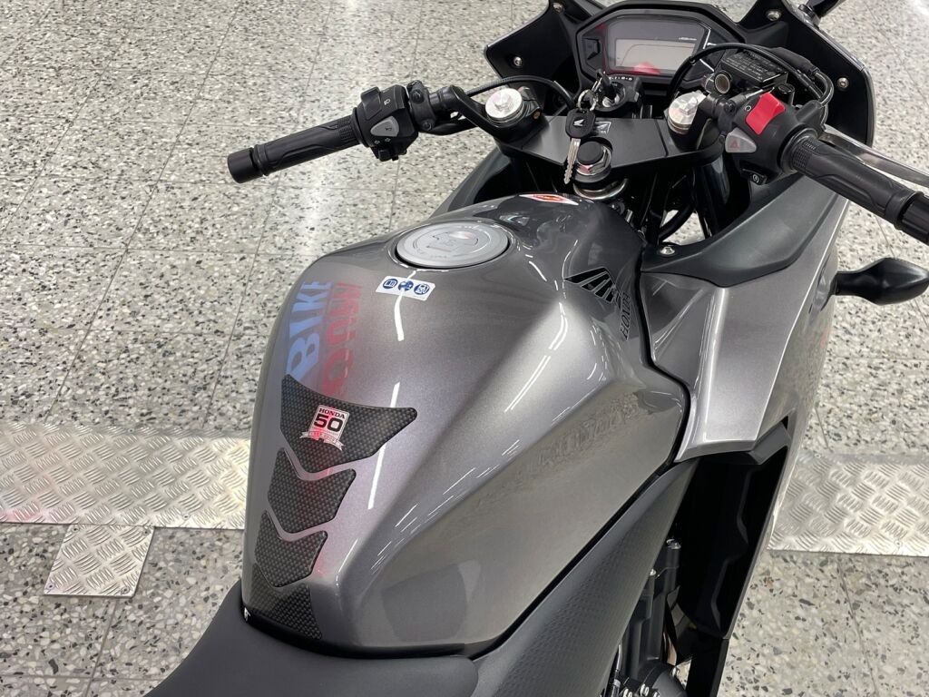 Honda CBR 2013 