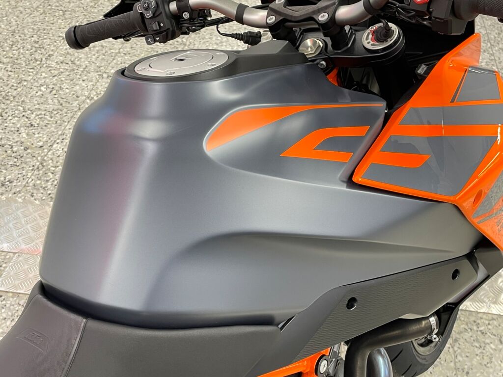 Ktm 1290 2024 
