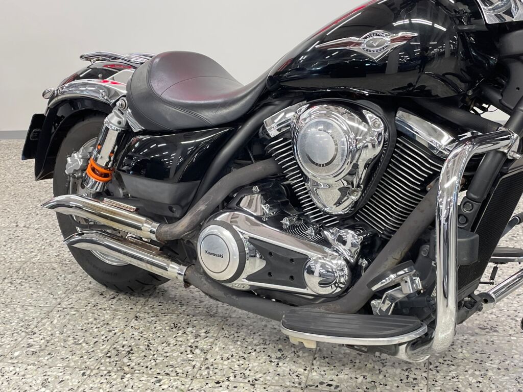 Kawasaki VN 2013 Musta