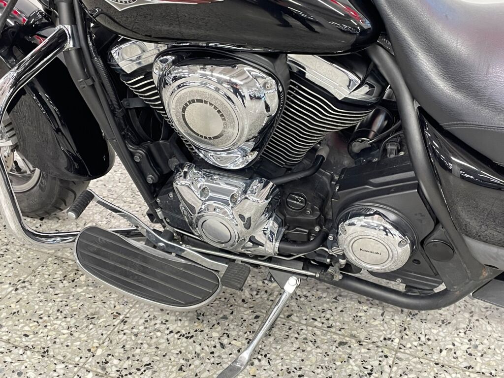 Kawasaki VN 2013 Musta
