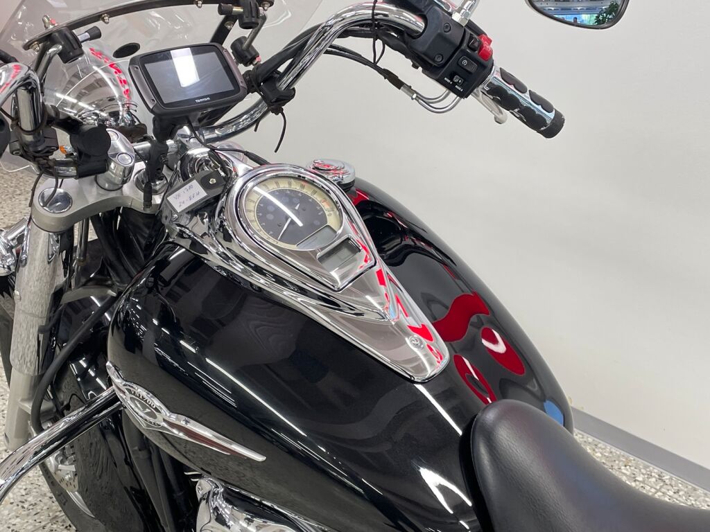Kawasaki VN 2013 Musta