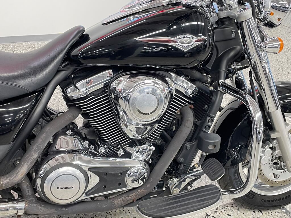 Kawasaki VN 2013 Musta