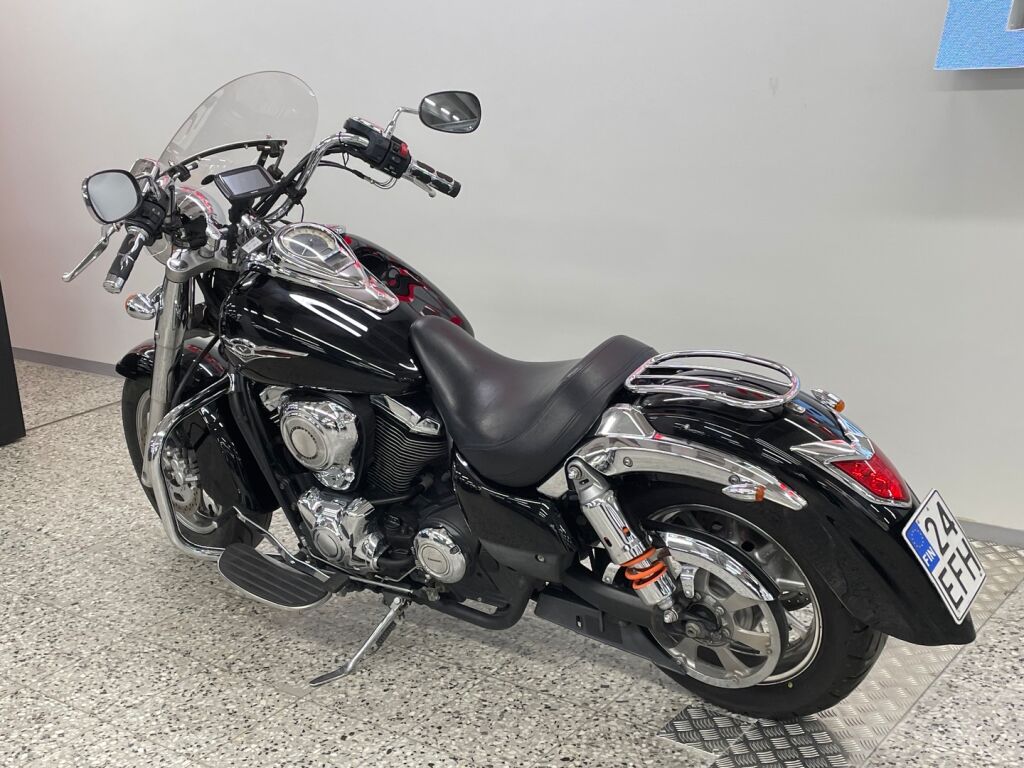 Kawasaki VN 2013 Musta
