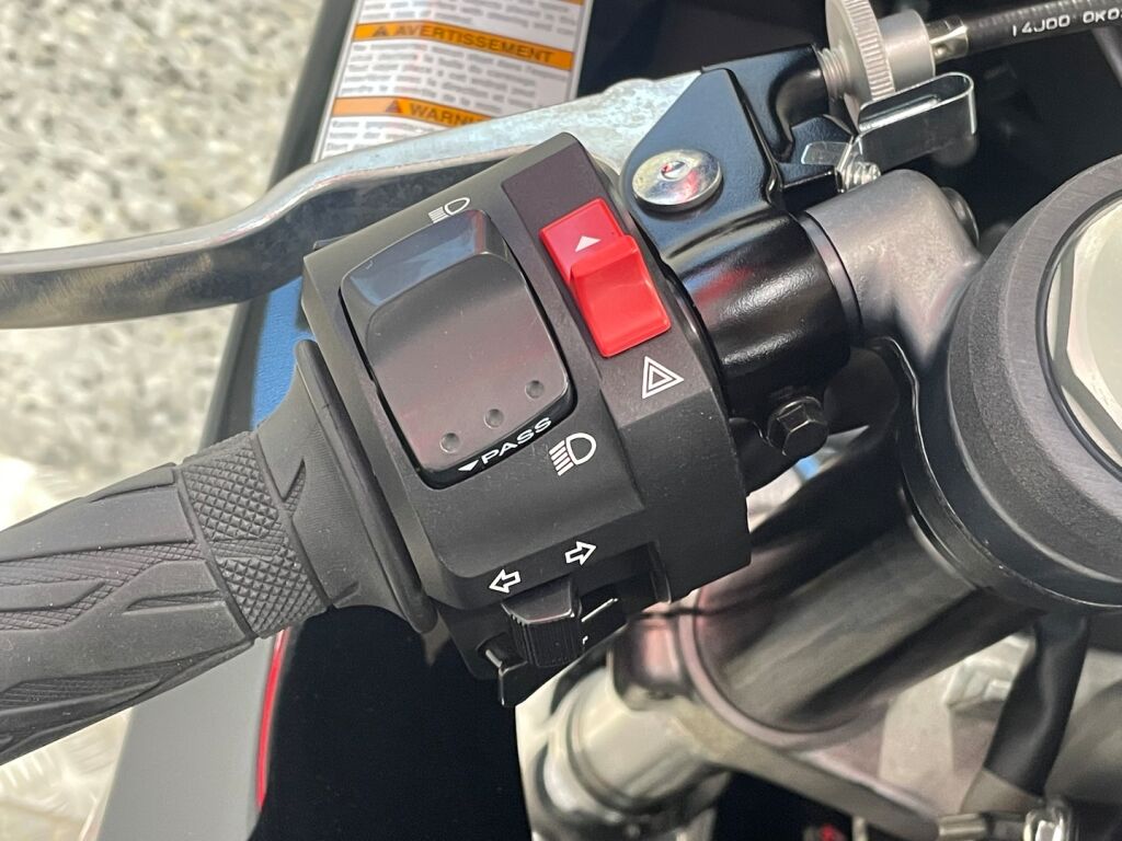 Suzuki GSX-R 2016 Musta