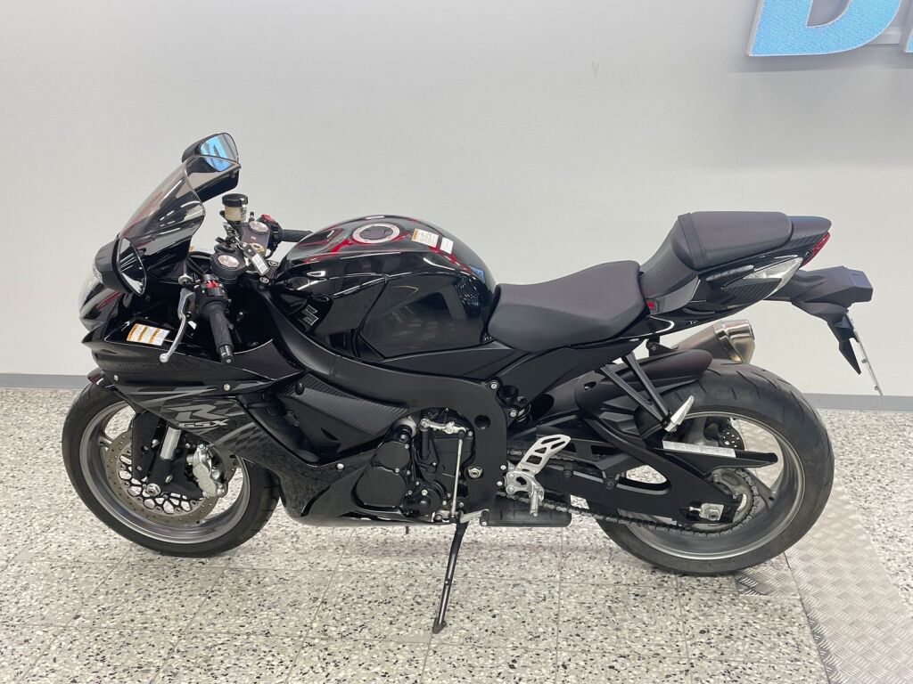 Suzuki GSX-R 2016 Musta