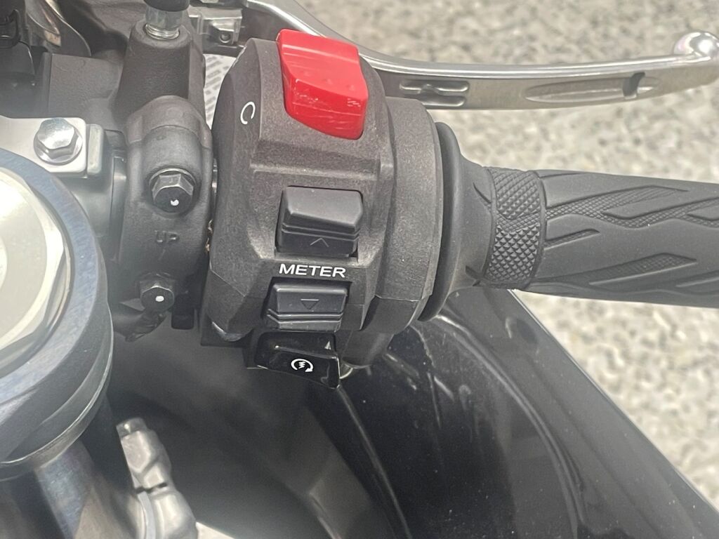 Suzuki GSX-R 2016 Musta