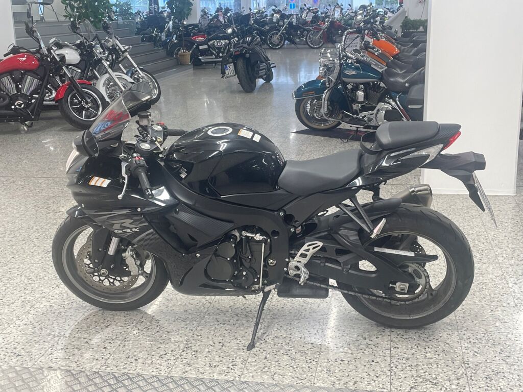 Suzuki GSX-R 2016 Musta