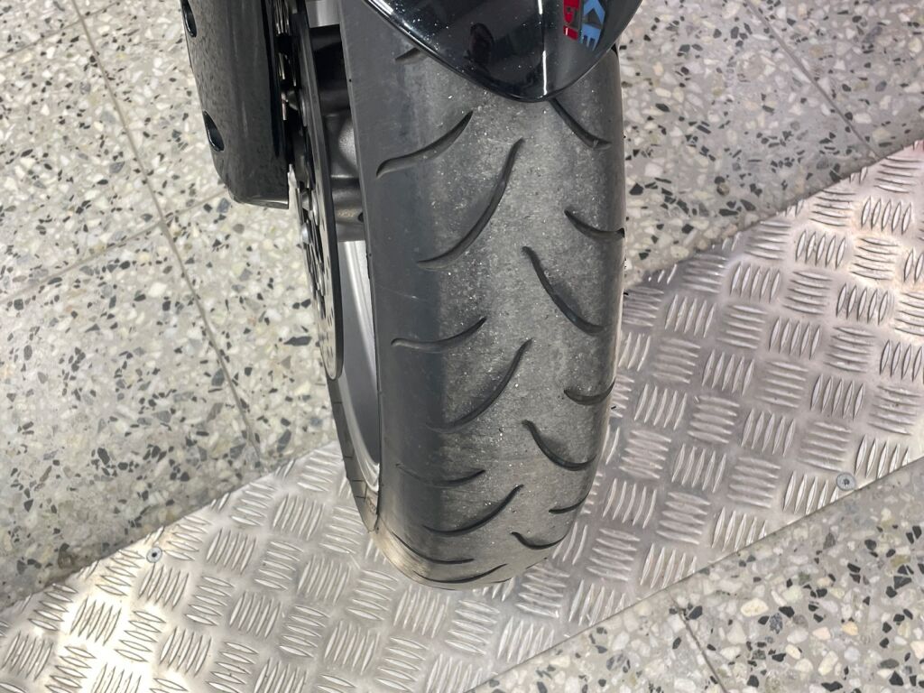 Suzuki GSX-R 2016 Musta