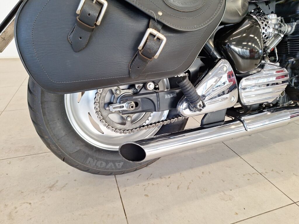 Triumph Speedmaster 2004 Keltainen