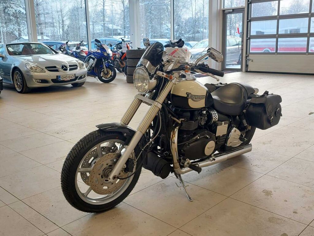Triumph Speedmaster 2004 Keltainen