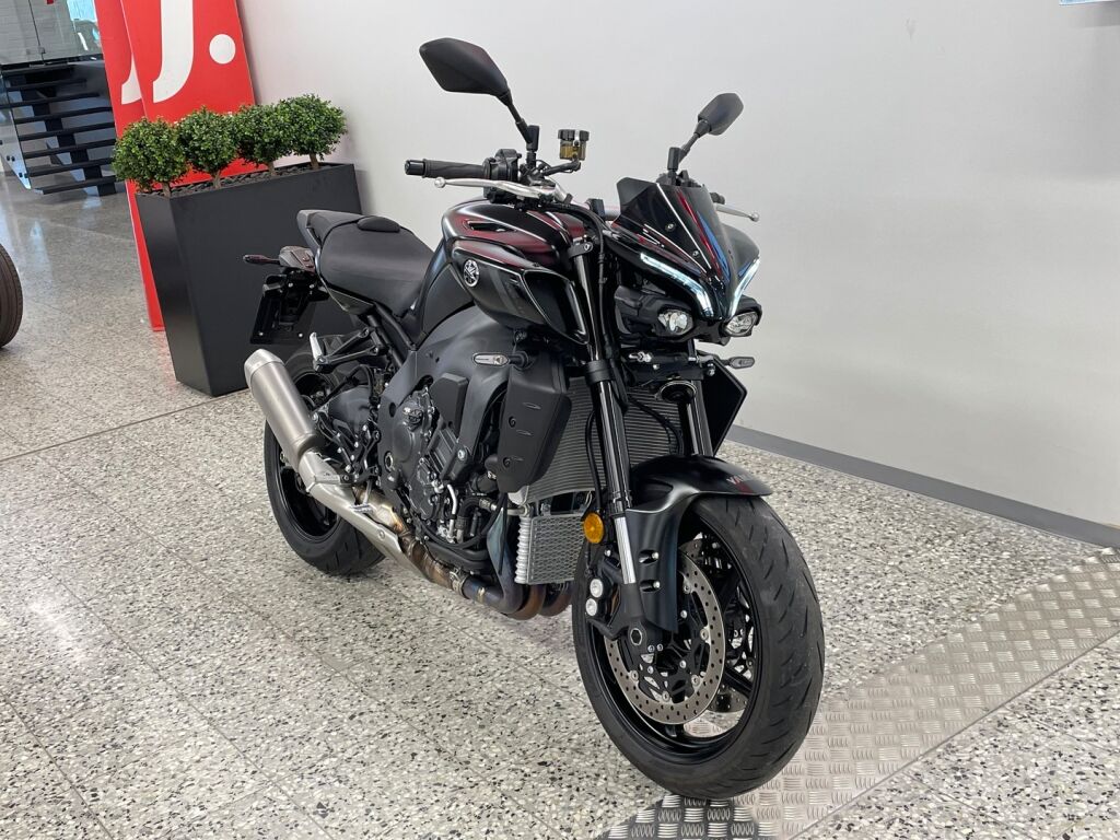 Yamaha MT-10 2024 