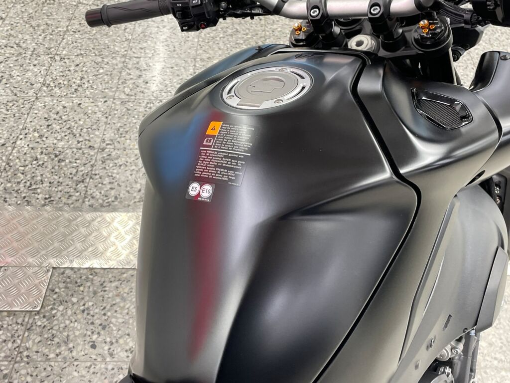 Yamaha MT-10 2024 