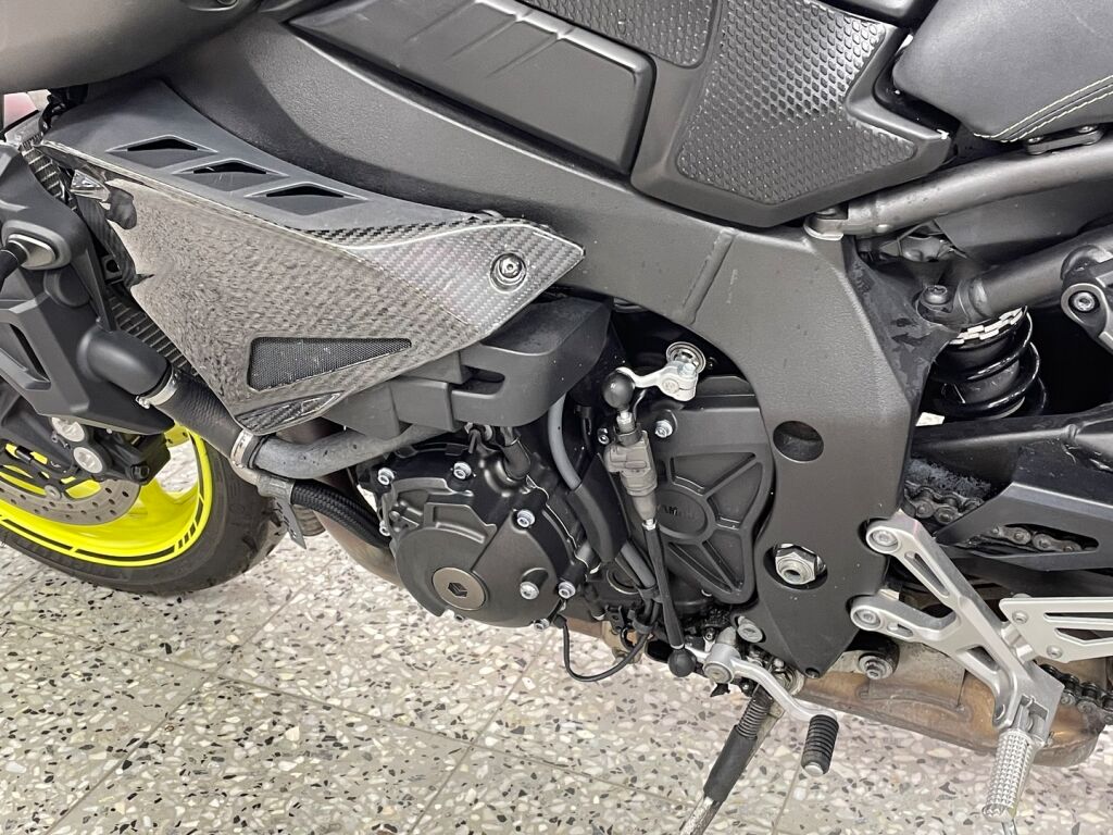 Yamaha MT-10 2018 Musta