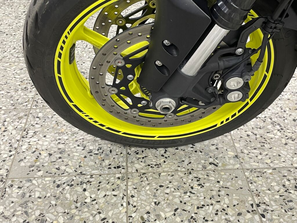 Yamaha MT-10 2018 Musta