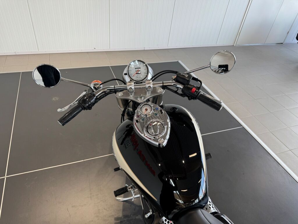 Triumph Speedmaster 2010 Musta