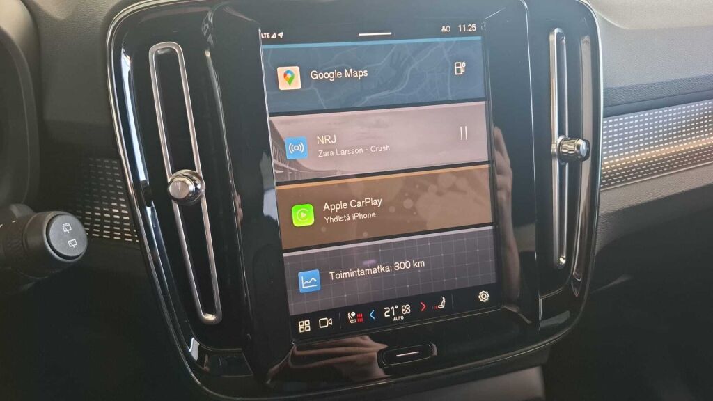 Volvo XC40 2021 Harmaa