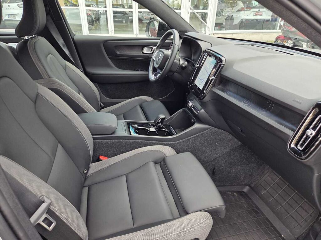 Volvo EX40 Twin Performance Plus 2025, bild 4/15