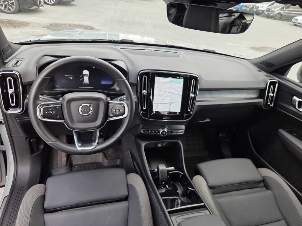 Volvo EX40 Twin Performance Plus 2025, bild 5/15