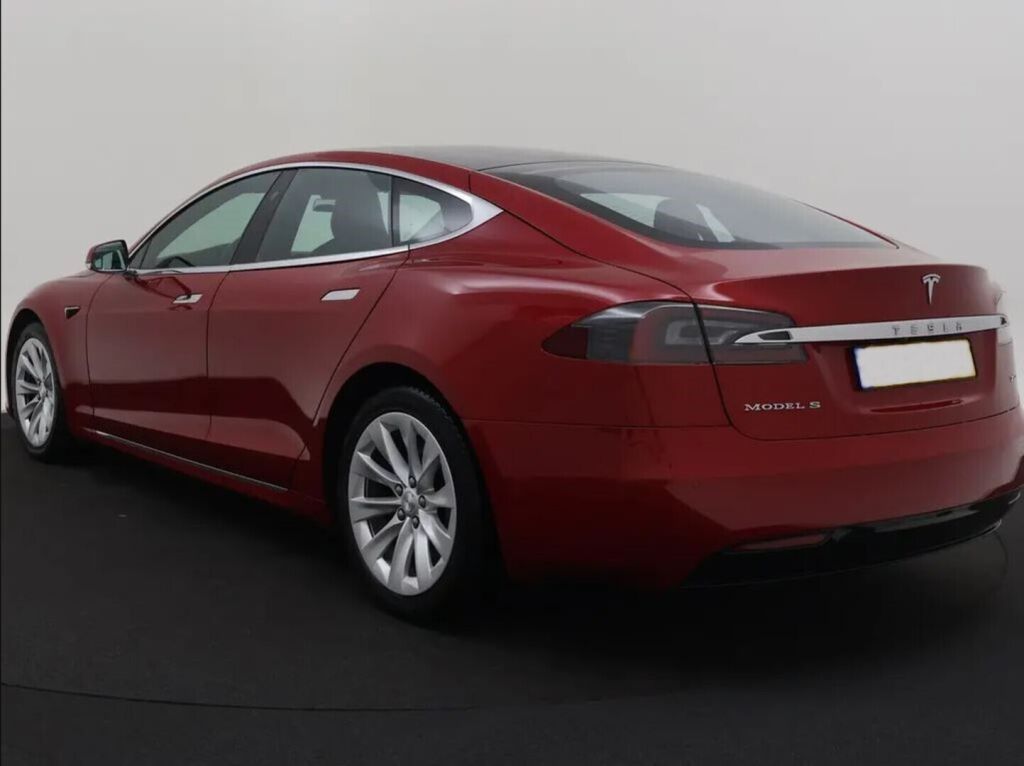 Tesla Model S 2019 